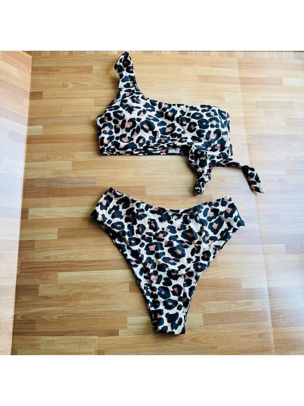 Mooslover leopard asymmetrical bikini size large nwt